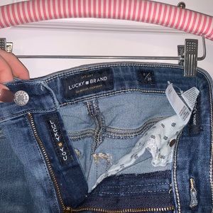 Lucky brand- size 26